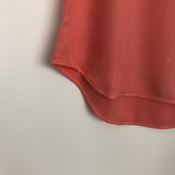 Anthropologie | Cloth & Stone V Neck Tee in Salmon Pink - Picture 7 of 7